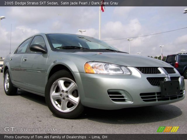 2005 Dodge Stratus SXT Sedan in Satin Jade Pearl