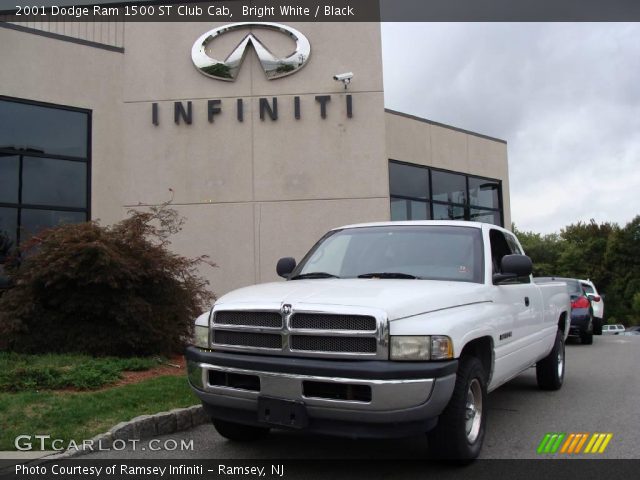 2001 Dodge Ram 1500 ST Club Cab in Bright White