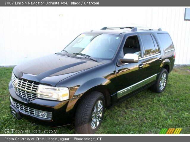 2007 Lincoln Navigator Ultimate 4x4 in Black