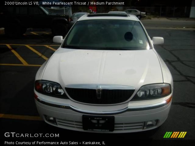 2000 Lincoln LS V8 in White Pearlescent Tricoat