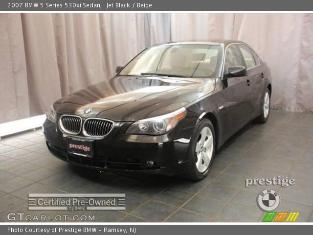 2007 BMW 5 Series 530xi Sedan in Jet Black