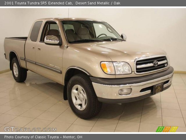 2001 Toyota Tundra SR5 Extended Cab in Desert Sand Metallic