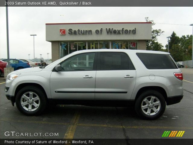2009 Saturn Outlook XE AWD in Quicksilver