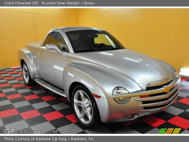 2004 Chevrolet SSR  in Ricochet Silver Metallic