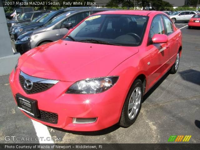 2007 Mazda MAZDA3 i Sedan in Rally White