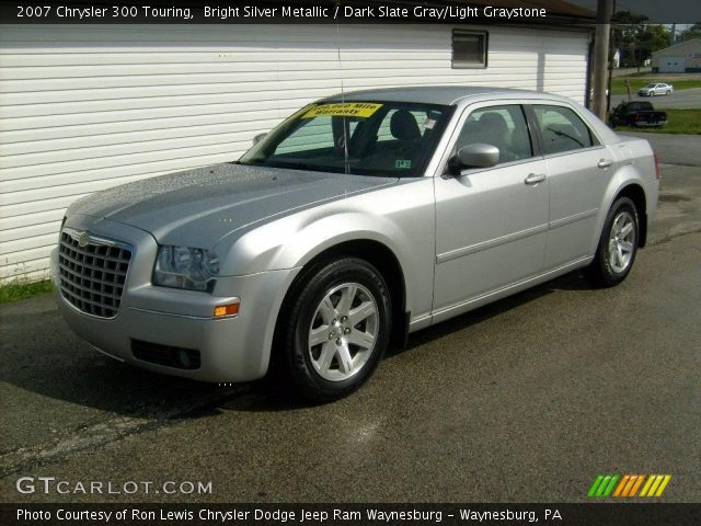 2007 Chrysler 300 Touring in Bright Silver Metallic