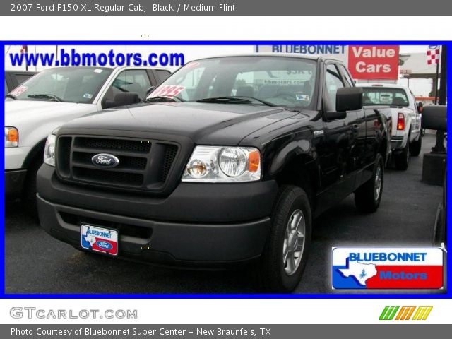 2007 Ford F150 XL Regular Cab in Black