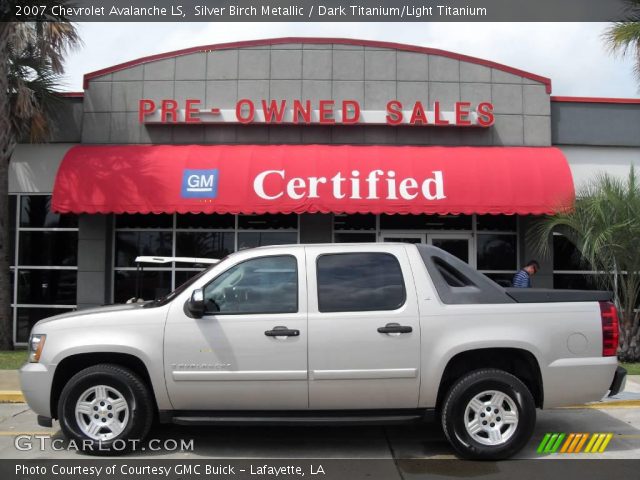 2007 Chevrolet Avalanche LS in Silver Birch Metallic