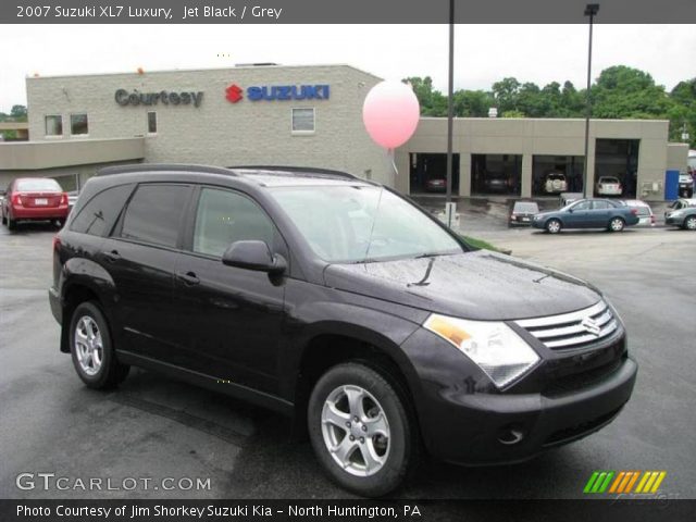 2007 Suzuki XL7 Luxury in Jet Black