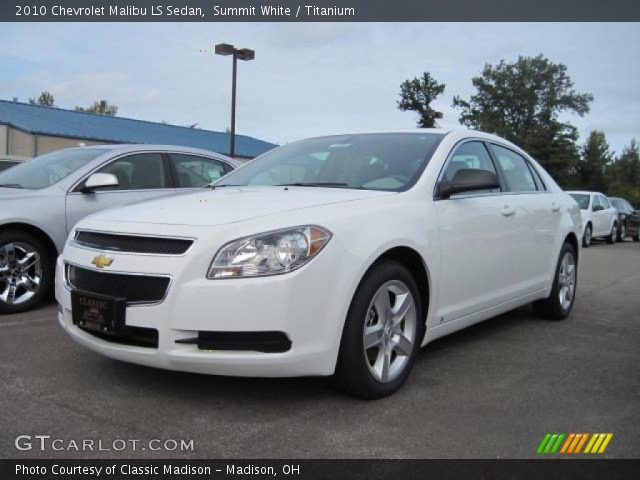 2010 Chevrolet Malibu LS Sedan in Summit White