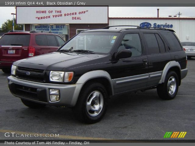 1999 Infiniti QX4 4x4 in Black Obsidian