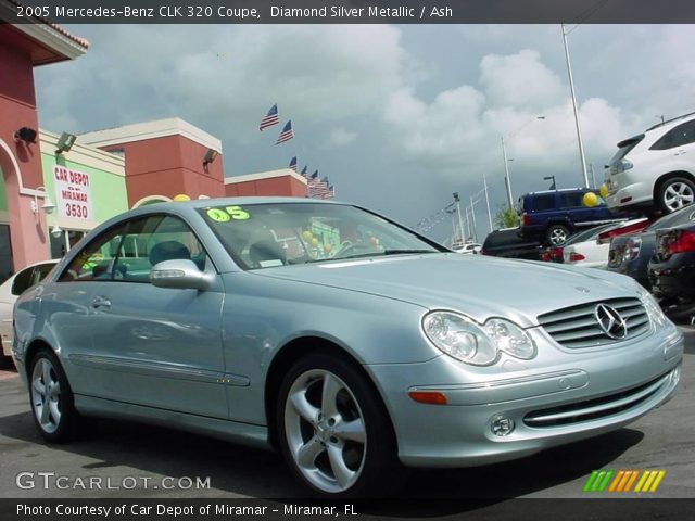 2005 Mercedes-Benz CLK 320 Coupe in Diamond Silver Metallic