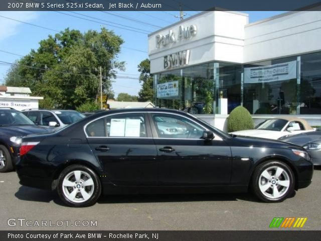 2007 BMW 5 Series 525xi Sedan in Jet Black