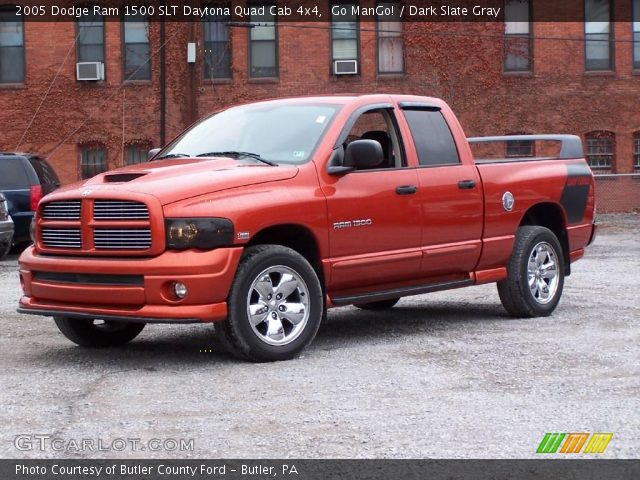 2005 Dodge Ram 1500 SLT Daytona Quad Cab 4x4 in Go ManGo!