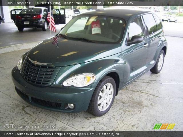 2009 Chrysler PT Cruiser Touring in Melbourne Green Pearl