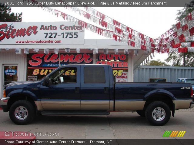 2001 Ford F250 Super Duty Lariat Super Crew 4x4 in True Blue Metallic