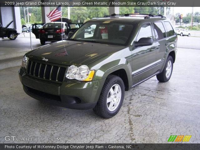 2009 Jeep Grand Cherokee Laredo in Jeep Green Metallic