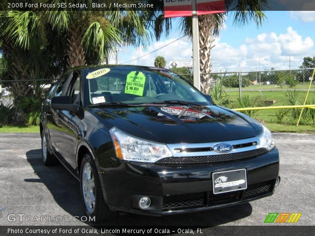 2008 Ford Focus SES Sedan in Black