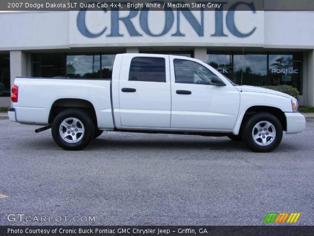 2007 Dodge Dakota SLT Quad Cab 4x4 in Bright White