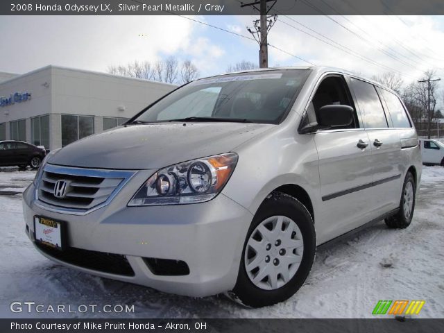 2008 Honda Odyssey LX in Silver Pearl Metallic
