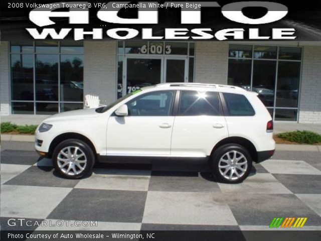2008 Volkswagen Touareg 2 VR6 in Campanella White