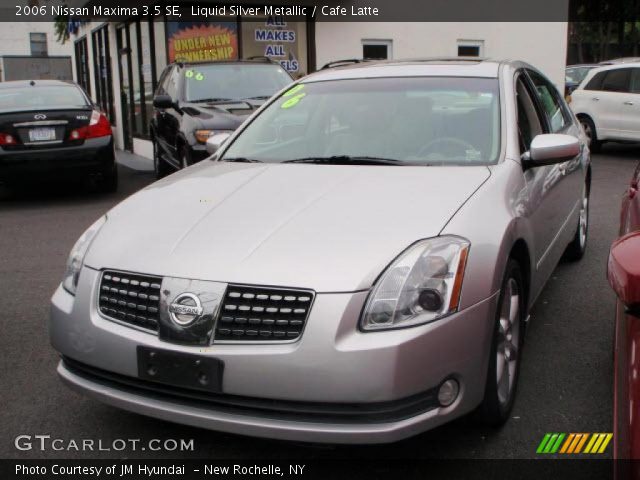 2006 Nissan Maxima 3.5 SE in Liquid Silver Metallic