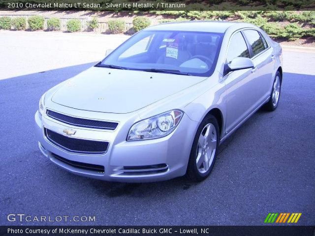 2010 Chevrolet Malibu LT Sedan in Silver Ice Metallic