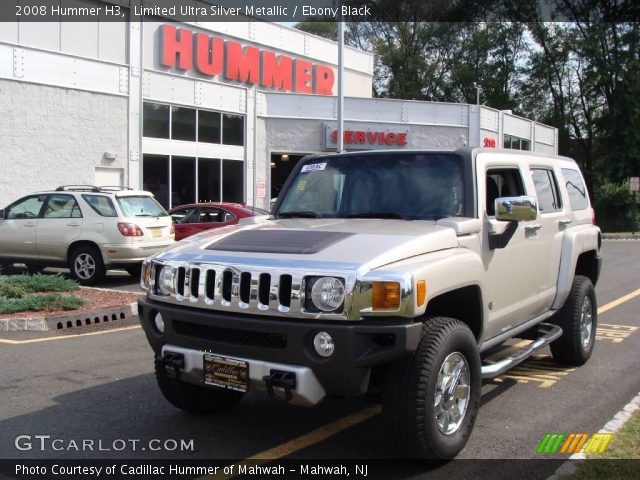 2008 Hummer H3  in Limited Ultra Silver Metallic