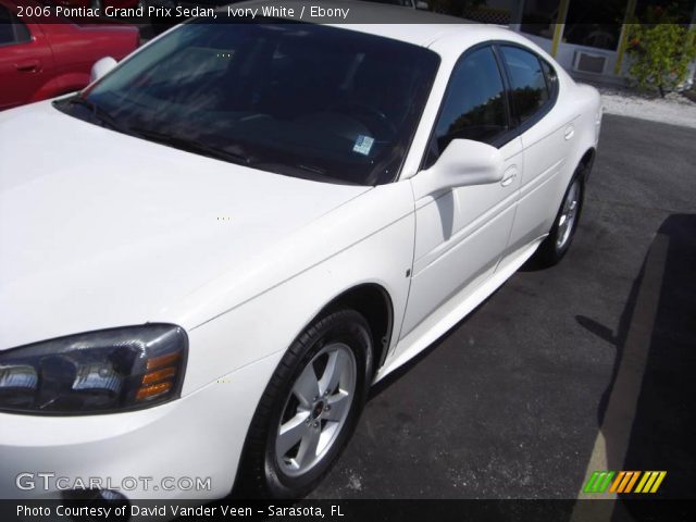 2006 Pontiac Grand Prix Sedan in Ivory White