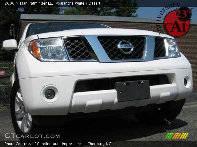 2006 Nissan Pathfinder LE in Avalanche White