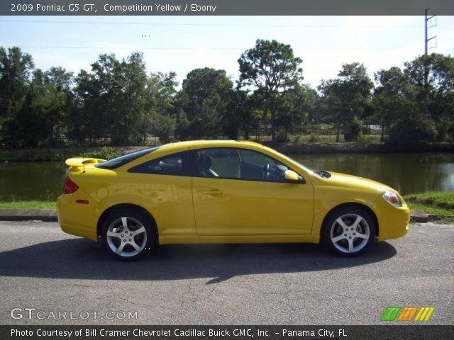 2009 Pontiac G5 GT in Competition Yellow