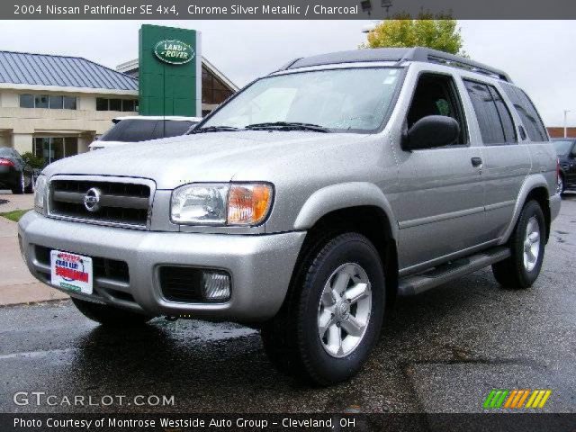 2004 Nissan Pathfinder SE 4x4 in Chrome Silver Metallic