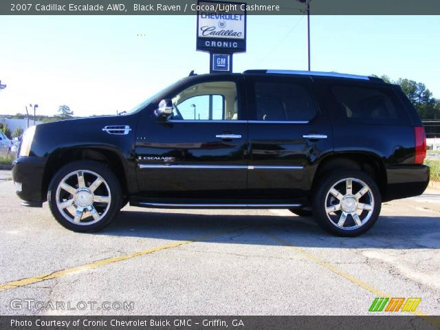 2007 Cadillac Escalade AWD in Black Raven