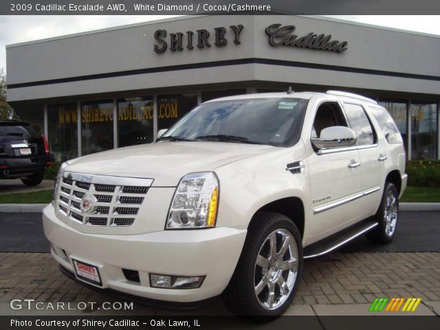 2009 Cadillac Escalade AWD in White Diamond