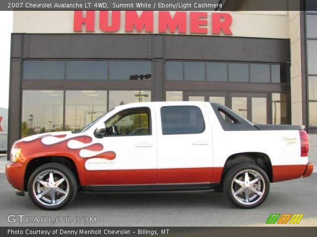 2007 Chevrolet Avalanche LT 4WD in Summit White