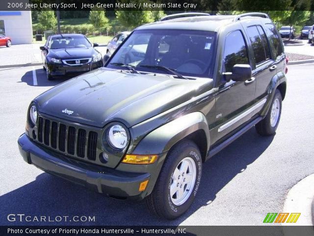 2006 Jeep Liberty Sport in Jeep Green Metallic