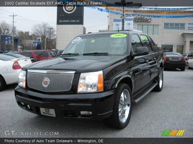 2002 Cadillac Escalade EXT AWD in Sable Black