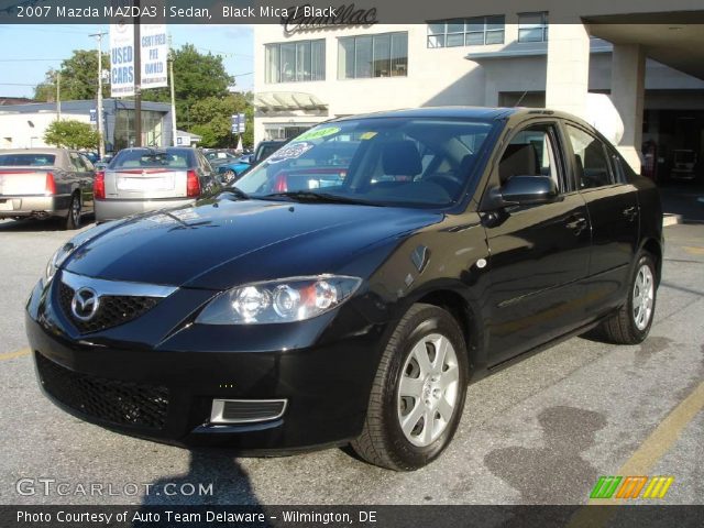 2007 Mazda MAZDA3 i Sedan in Black Mica
