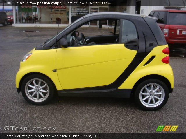 2008 Smart fortwo passion coupe in Light Yellow