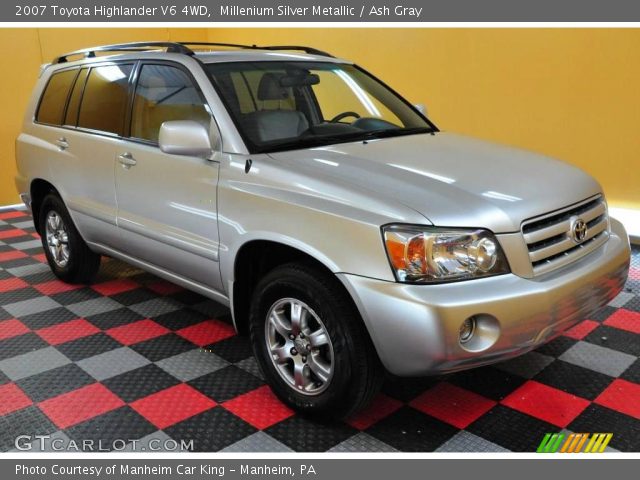 2007 Toyota Highlander V6 4WD in Millenium Silver Metallic