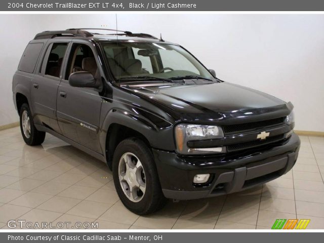 2004 Chevrolet TrailBlazer EXT LT 4x4 in Black