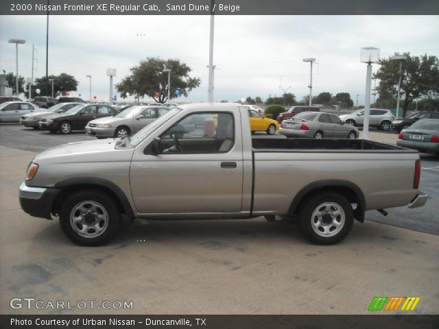 2000 Nissan Frontier XE Regular Cab in Sand Dune
