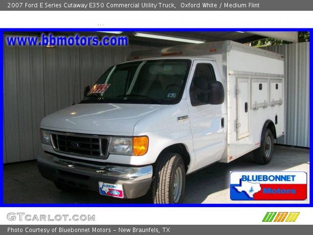 2007 Ford E Series Cutaway E350 Commercial Utility Truck in Oxford White