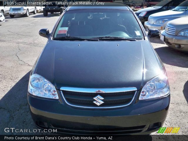 2006 Suzuki Forenza Sedan in Fantasy Black Metallic