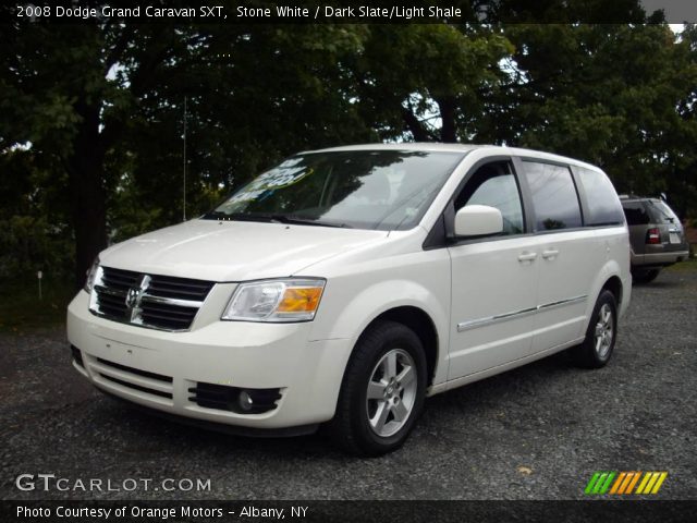 2008 Dodge Grand Caravan SXT in Stone White