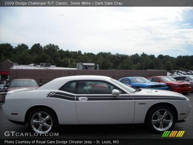 2009 Dodge Challenger R/T Classic in Stone White