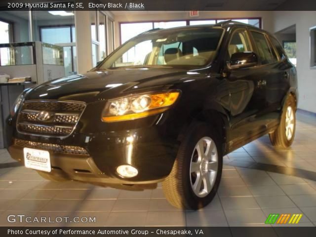 2009 Hyundai Santa Fe SE in Ebony Black