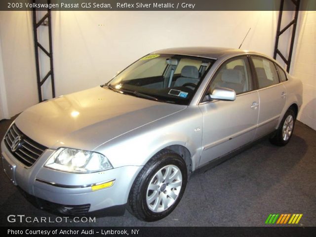 2003 Volkswagen Passat GLS Sedan in Reflex Silver Metallic