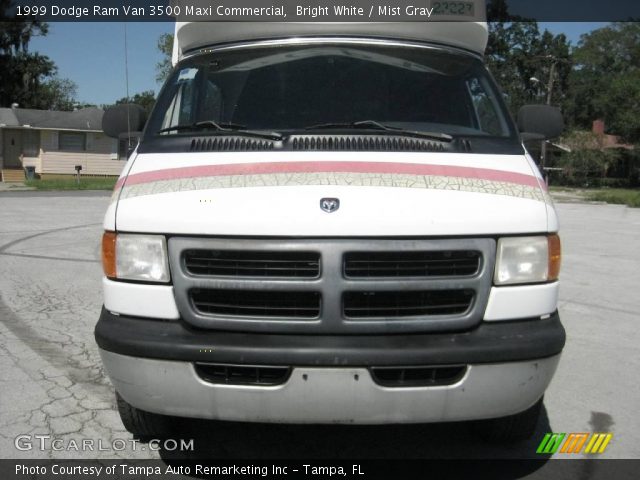 1999 Dodge Ram Van 3500 Maxi Commercial in Bright White