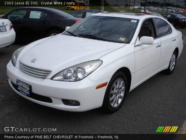 2003 Lexus ES 300 in Crystal White
